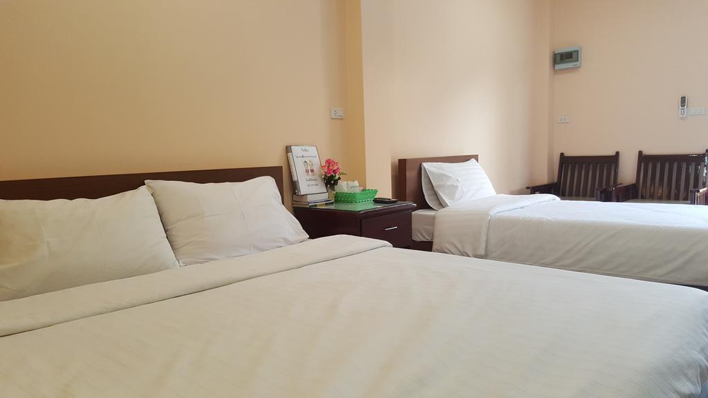 Jirasin Hotel & Apartment Ranong Rom bilde