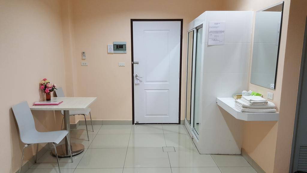 Jirasin Hotel & Apartment Ranong Eksteriør bilde